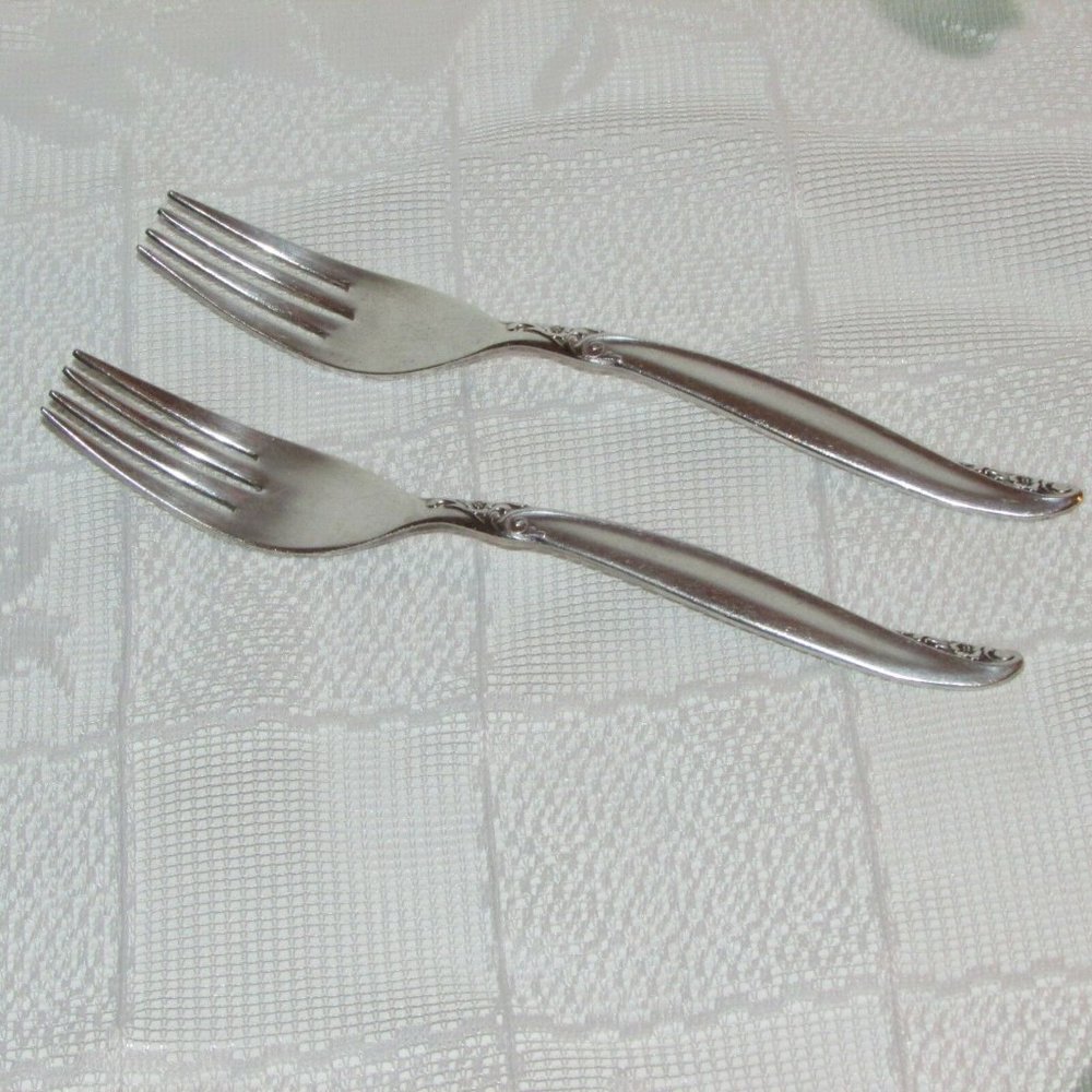 LEILANI 2 Vintage Silverplate Dinner Forks 1960's Rogers International Cutlery